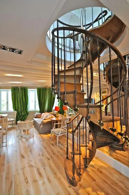 Appartement A Balcony On Notre Dame à Paris