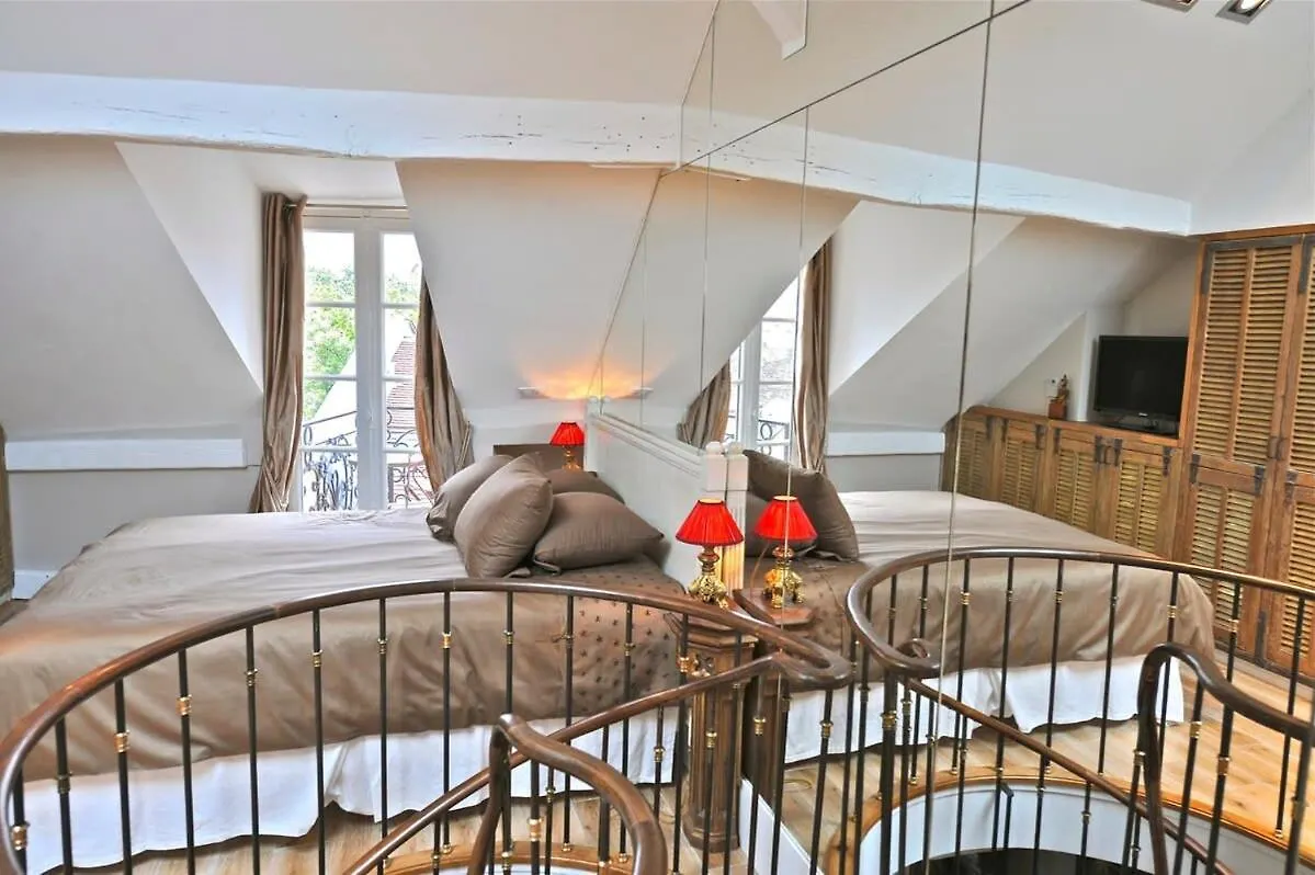 A Balcony On Notre Dame Apartment Paris 0*,
