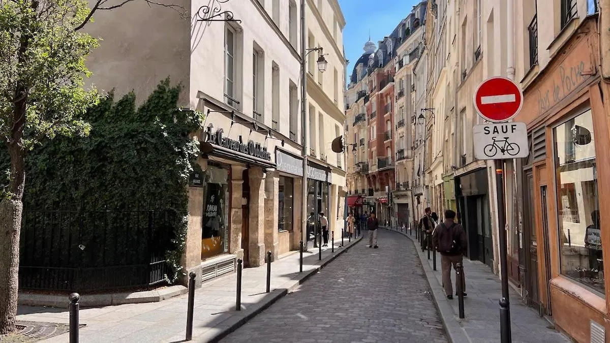 A Balcony On Notre Dame Appartement Parijs