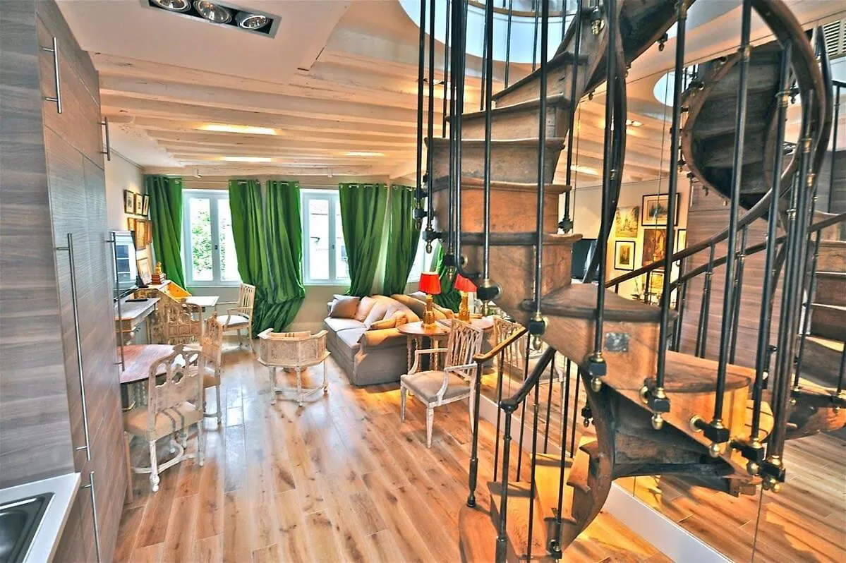 A Balcony On Notre Dame Apartment Paris