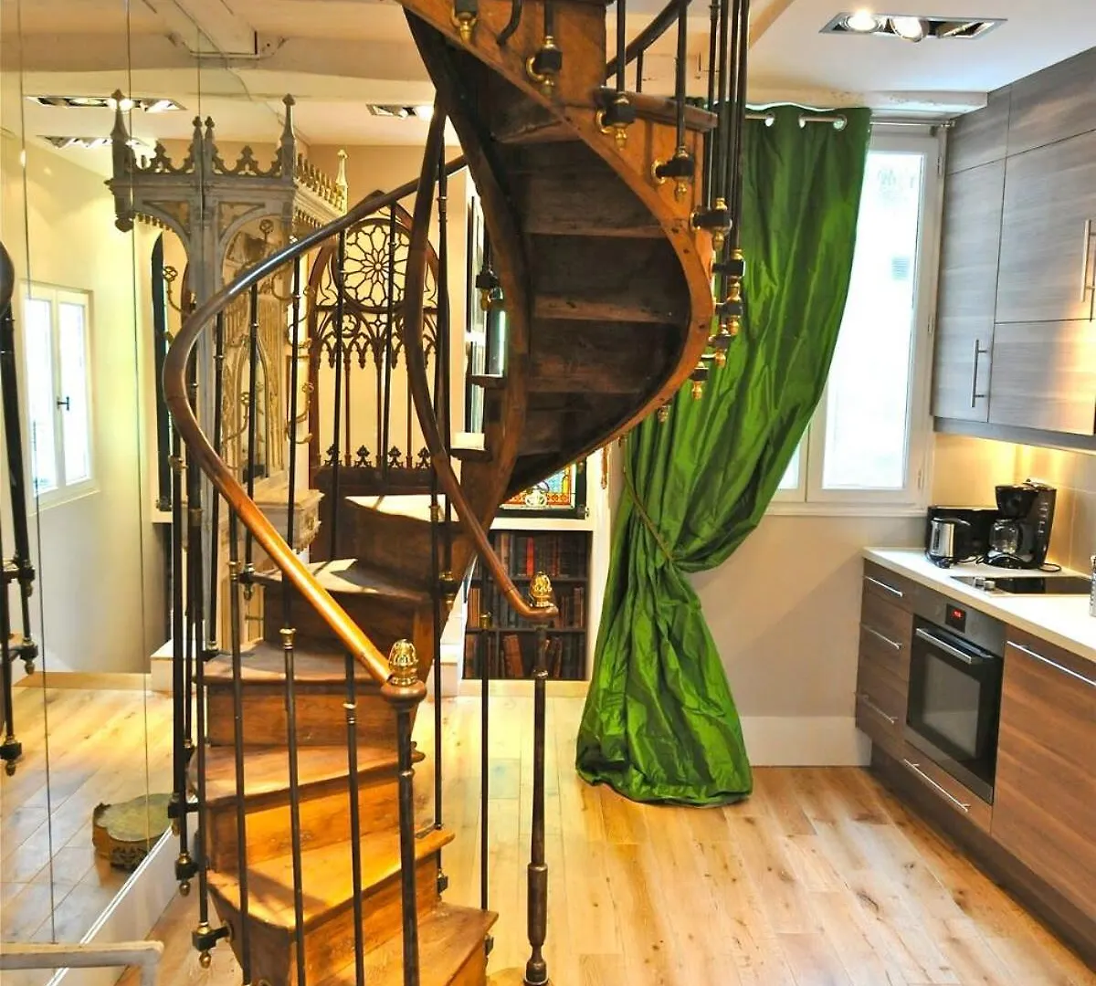 A Balcony On Notre Dame Appartement Parijs 0*,